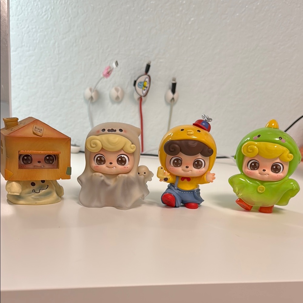 BE YOUR Q BABY SET OF 4